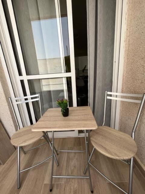 Apartmán Eb By Zanis Torrevieja Exteriér fotografie